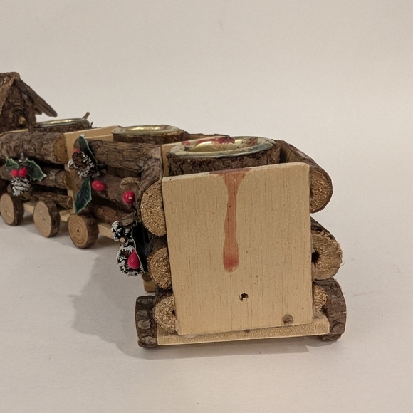 Vintage 1990s Christmas Around the World Natural Bark Train Display Candle Set - Picture 6 of 14